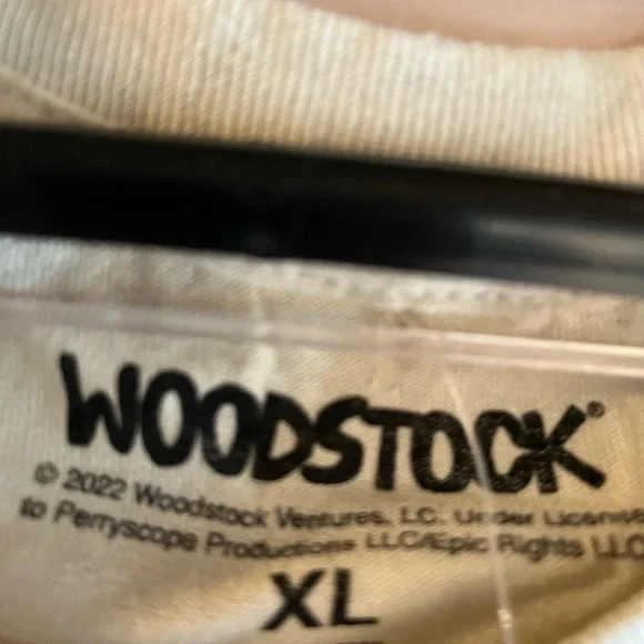 Woodstock tan T-shirt size XL - Picture 2 of 3